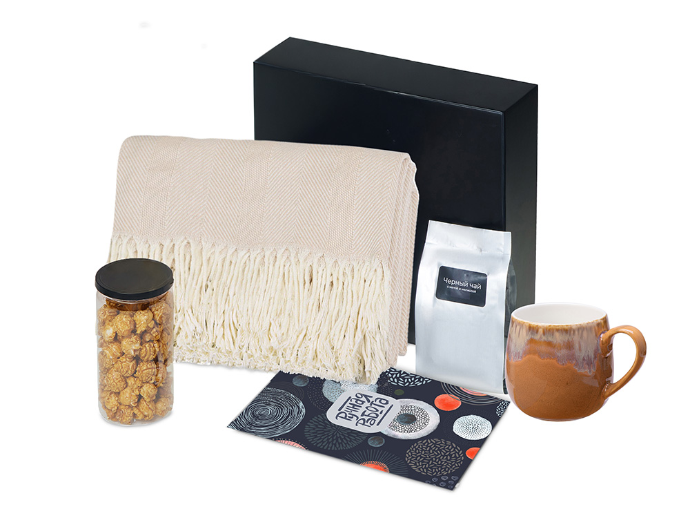 Подарочный набор Re:y. Haven с пледом, кружкой и чаем Подарочный набор Re:y. Haven с пледом, кружкой и чаем