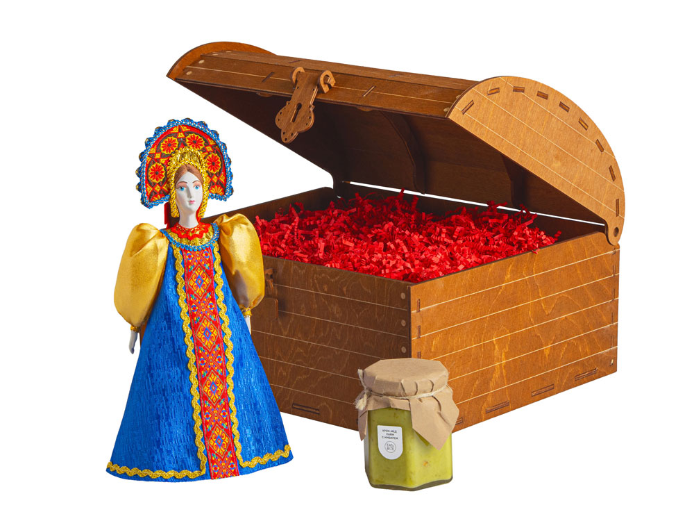 Подарочный набор: кукла фарфоровая, крем-мед, синий