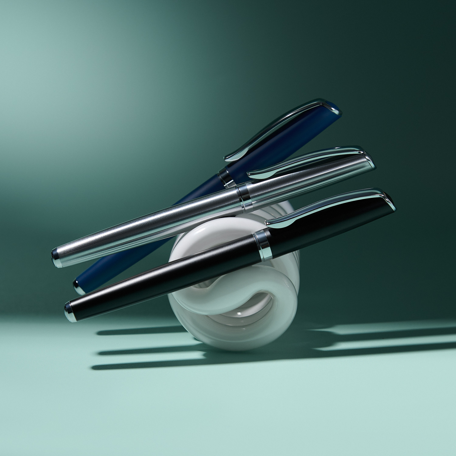 Ручка-роллер Орион (Orion), черная Ручка-роллер Орион (Orion), черная