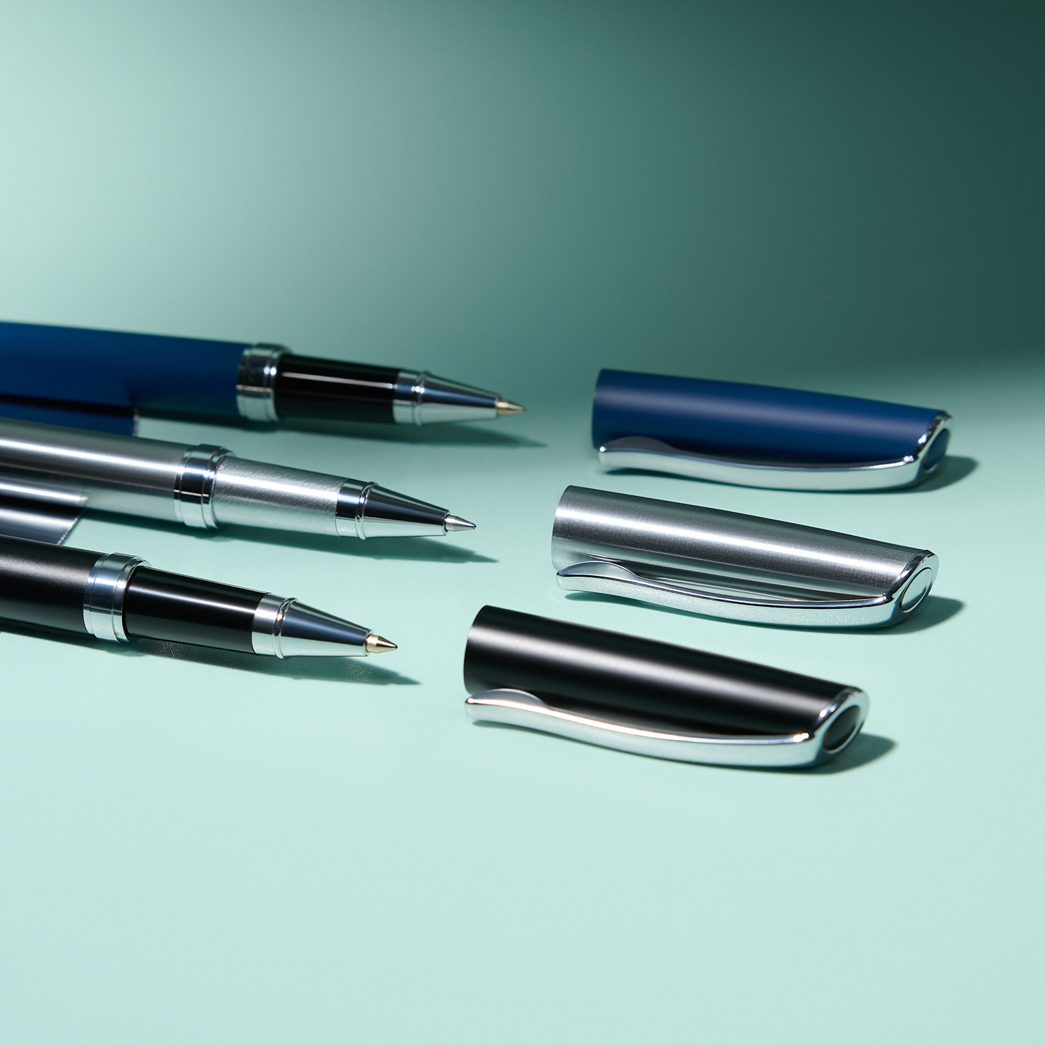 Ручка-роллер Орион (Orion), черная Ручка-роллер Орион (Orion), черная