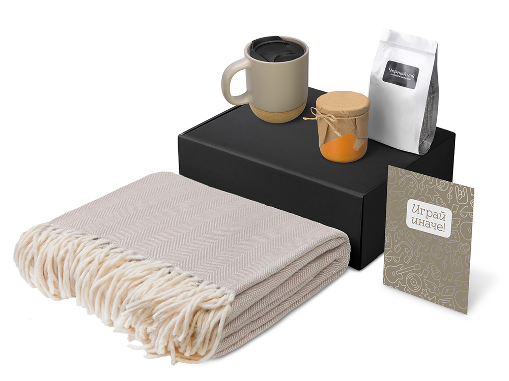Подарочный набор Re:y. Nest с пледом, кружкой и вареньем Подарочный набор Re:y. Nest с пледом, кружкой и вареньем