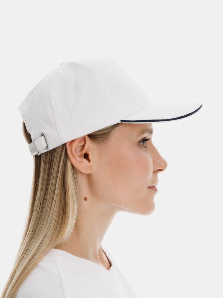 Бейсболка Classic 2.0, белая с темно-синим кантом