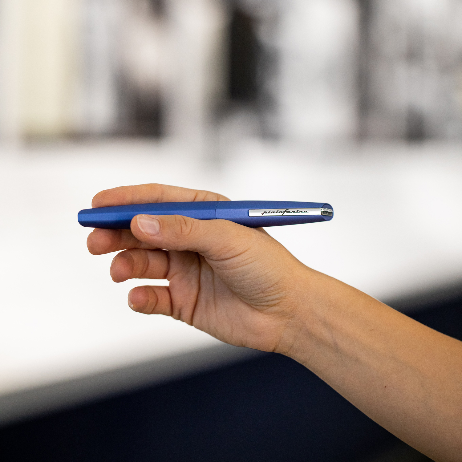 Роллер PININFARINA PF Two BLUE