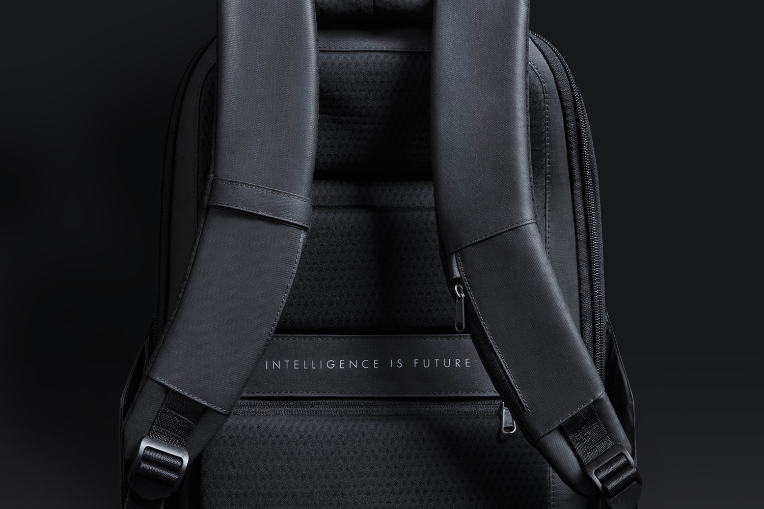 Рюкзак KORIN HiPack 43х33х16 см, черный