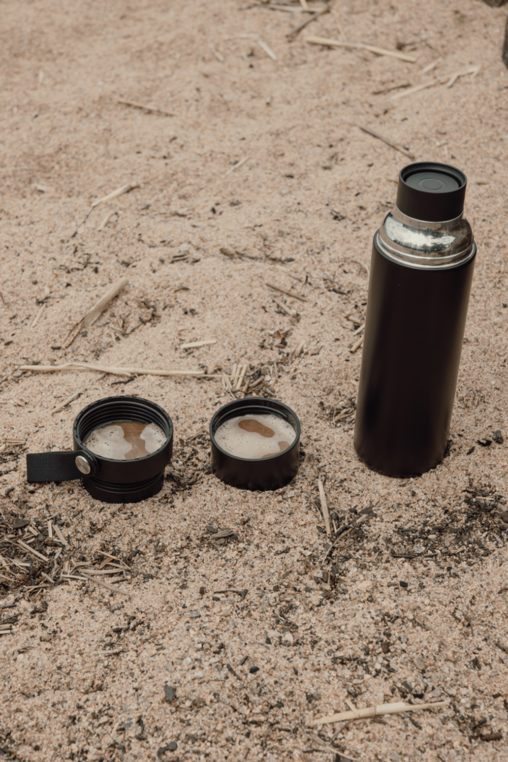 Термос VINGA Tono с двумя кружками RCS, 750 мл