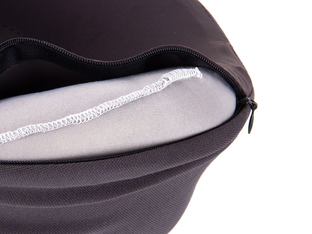 Подушка для путешествий с эффектом памяти Memo Pillow PRO M/L Basque Black