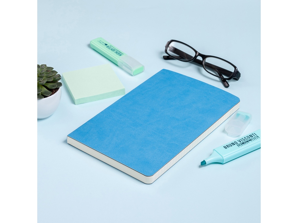 Ежедневник А5 недатированный Megapolis Flex, небесно-голубой