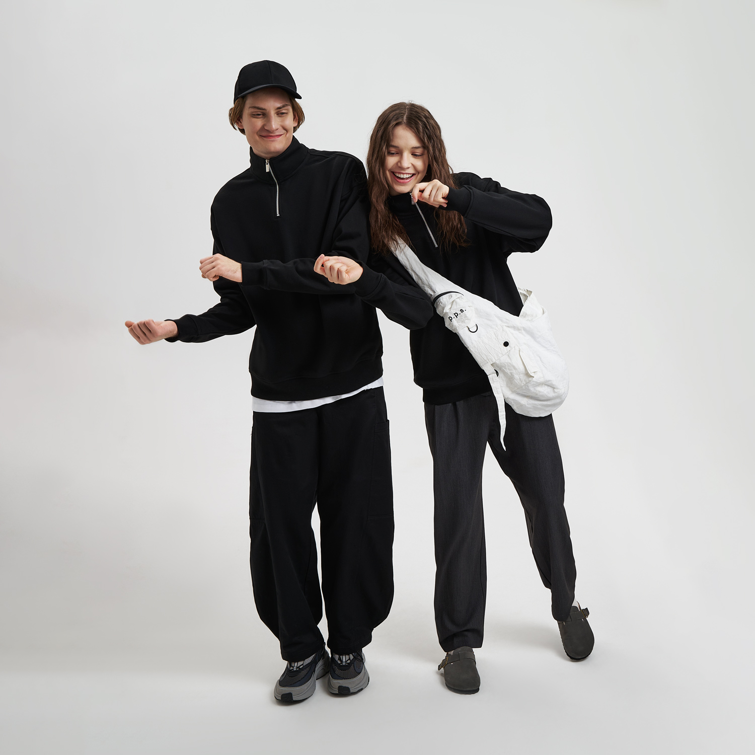 Толстовка на молнии унисекс Флоу (Flow), черная, размер 5XL/6XL Толстовка на молнии унисекс Флоу (Flow), черная, размер 5XL/6XL