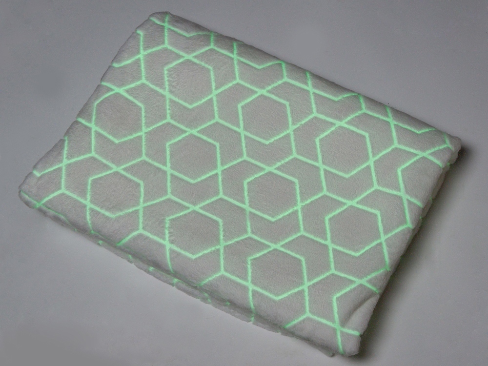 Светящийся в темноте плед Lattice белый Светящийся в темноте плед Lattice белый