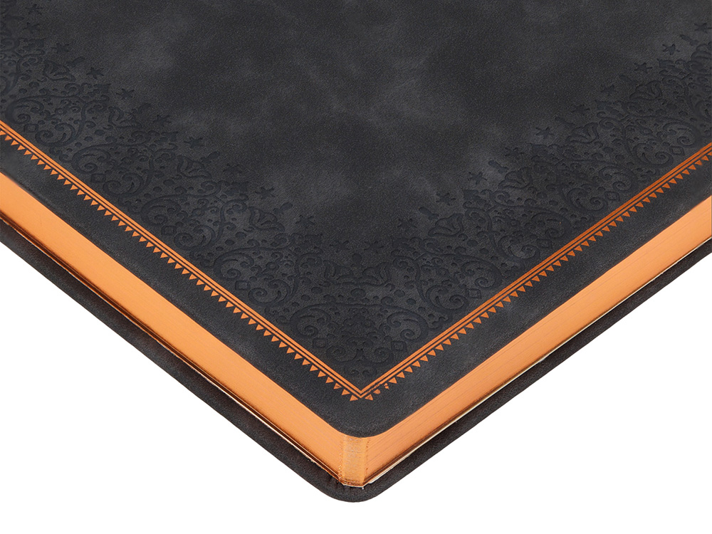 Ежедневник недатированный А4 Royal, черный с бронзовым срезом Ежедневник недатированный А4 Royal, черный с бронзовым срезом