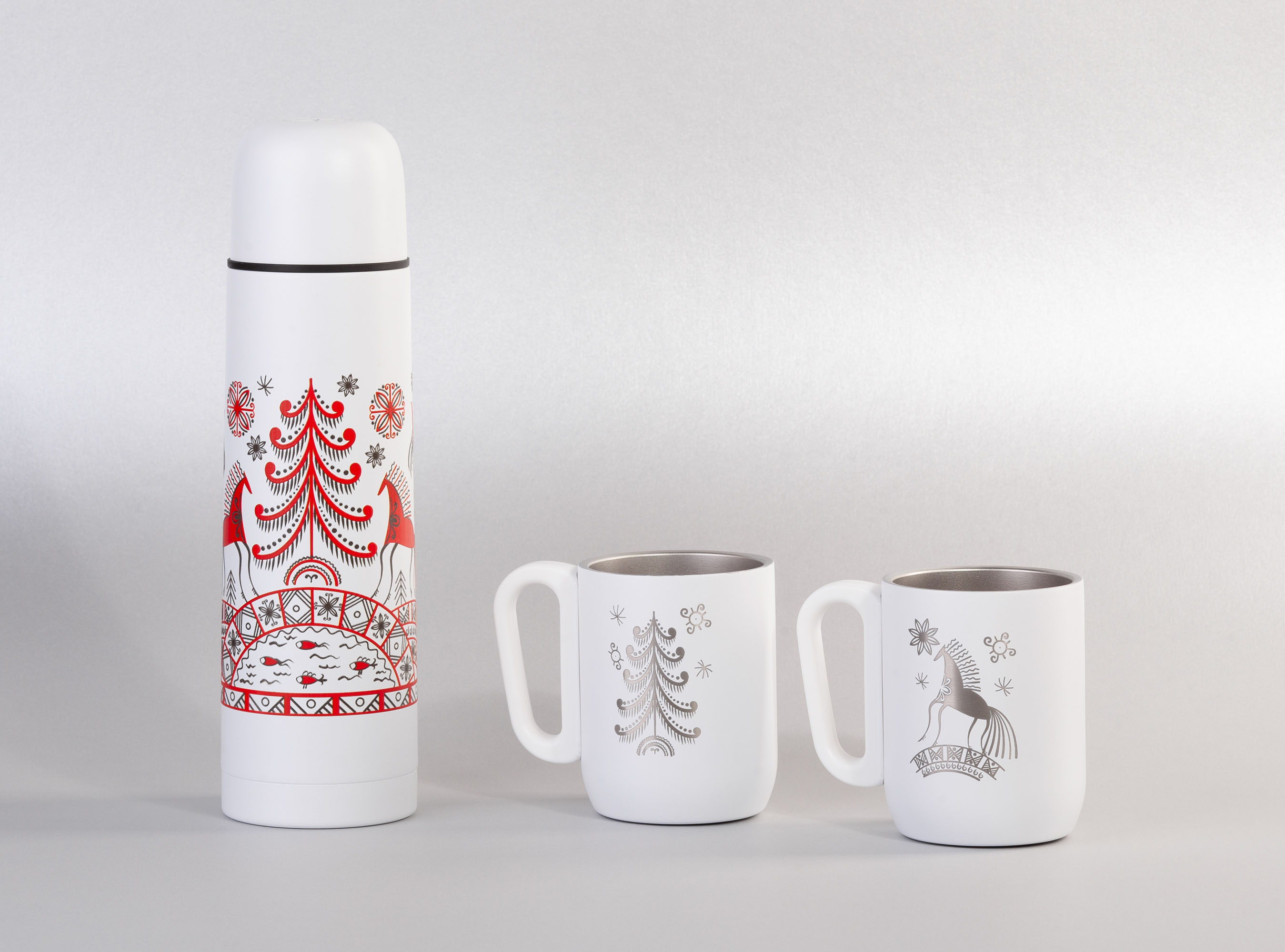 Набор "Гейзер" (термос, 2 кружки), покрытие пудра Набор "Гейзер" (термос, 2 кружки), покрытие пудра