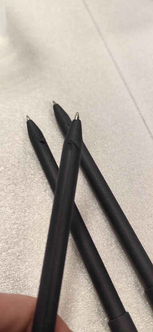 Ручка картонная с колпачком Recycled, черный (Р) Ручка картонная с колпачком Recycled, черный (Р)