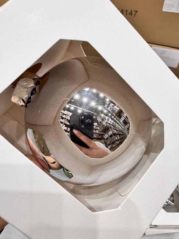 Оформительский шар Finery, 10 см, глянцевый серебристый Оформительский шар Finery, 10 см, глянцевый серебристый