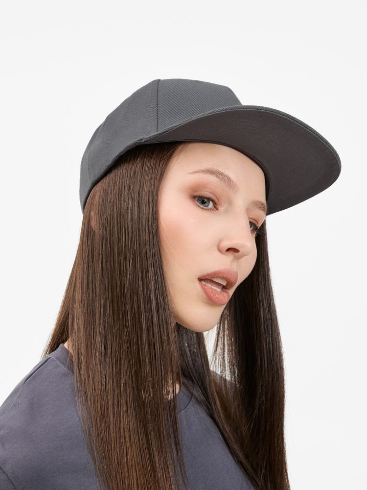 Бейсболка Epicore с прямым козырьком, серая Бейсболка Epicore с прямым козырьком, серая