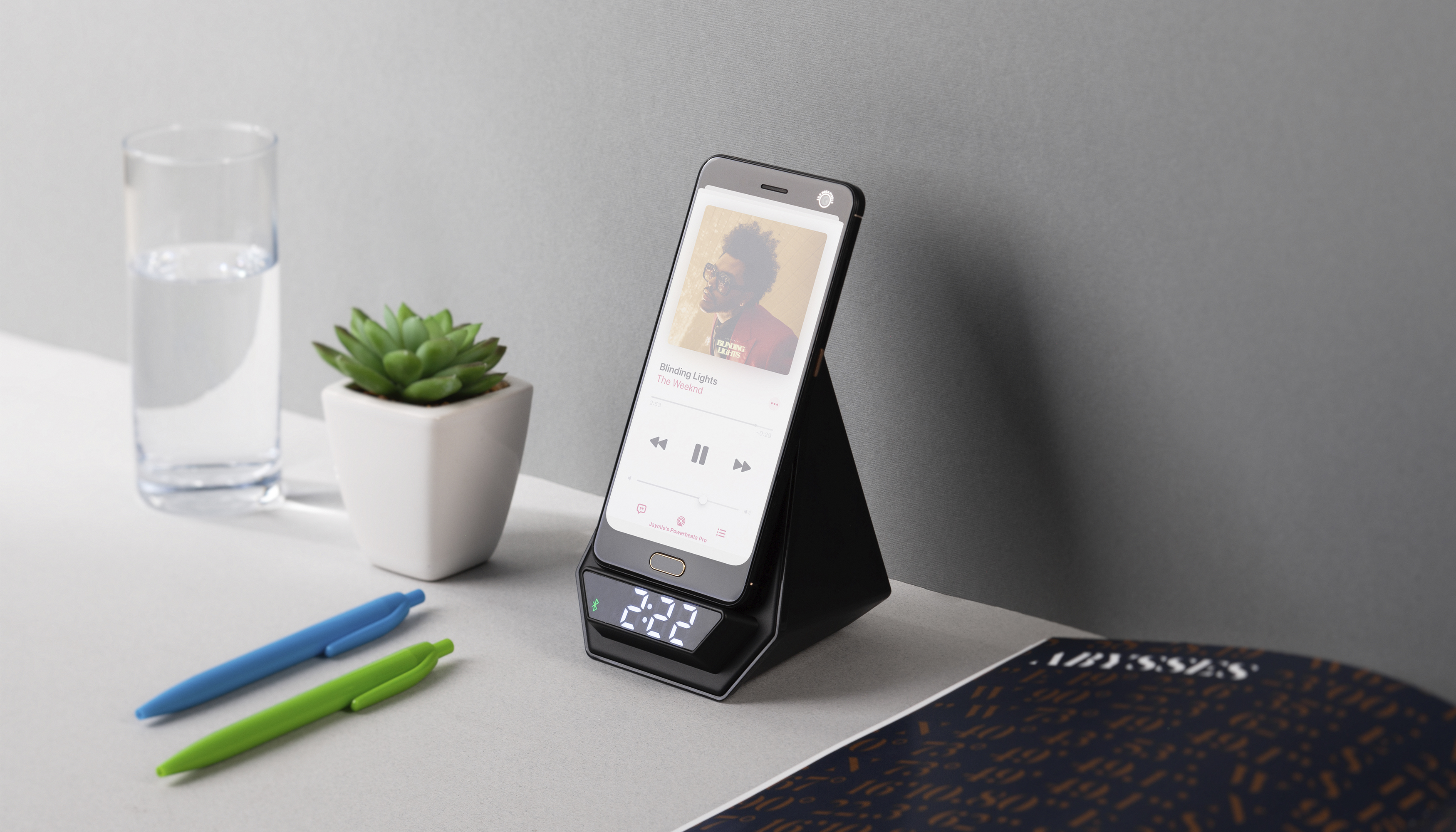 Настольная Bluetooth колонка (3Вт) "Smart Pyramid" с часами и беспроводным (15W) зарядным устройством, с подсветкой логотипа Настольная Bluetooth колонка (3Вт) "Smart Pyramid" с часами и беспроводным (15W) зарядным устройством, с подсветкой логотипа