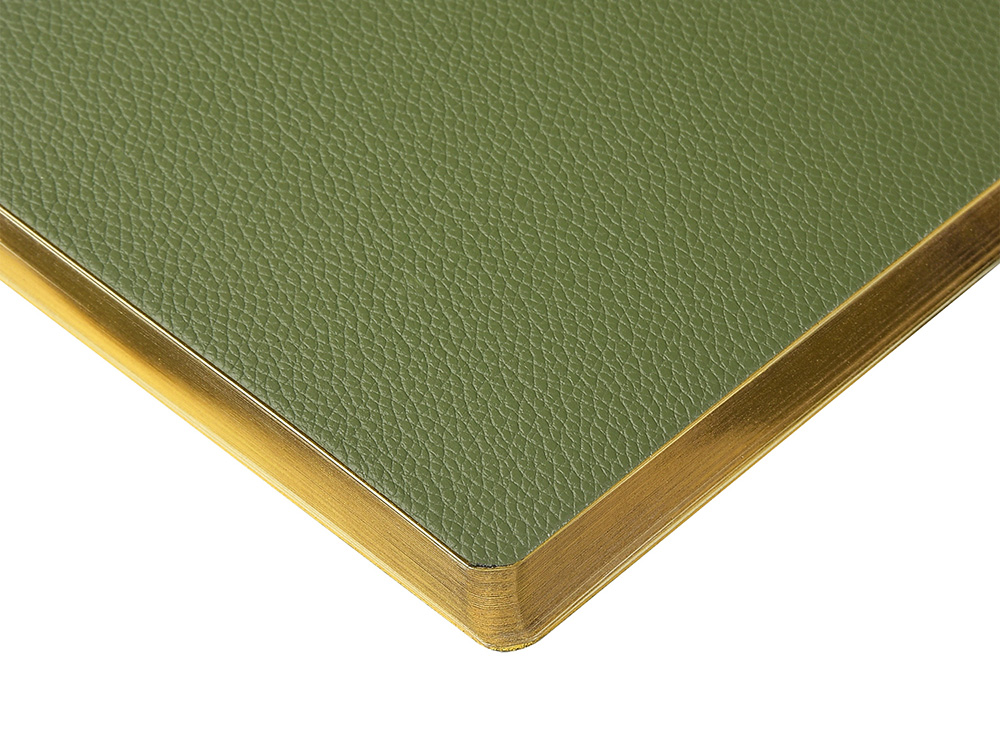 Ежедневник недатированный А5 Verde с нашивкой, зеленый