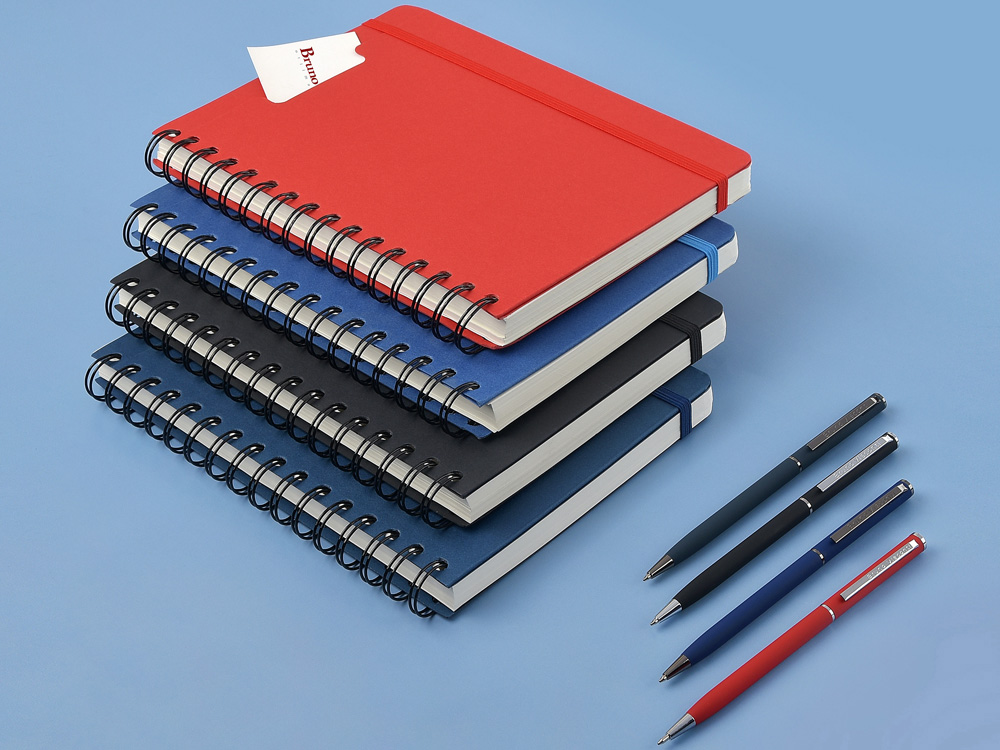 Ежедневник недатированный на гребне А5 Pragmatic, синий (Р) Ежедневник недатированный на гребне А5 Pragmatic, синий (Р)