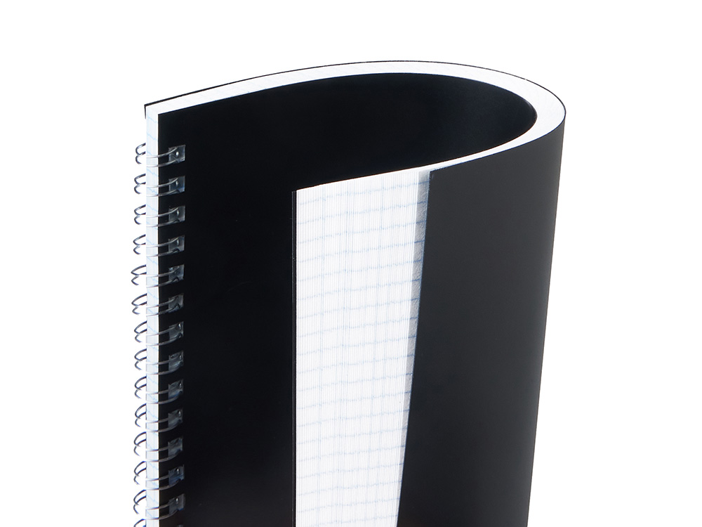 Блокнот на пружине в пластиковой обложке А5, черный