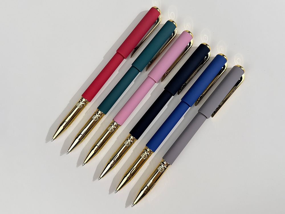 Ручка пластиковая шариковая Parliament, 0,7 мм, синие чернила, розовый/золотистый Ручка пластиковая шариковая Parliament, 0,7 мм, синие чернила, розовый/золотистый