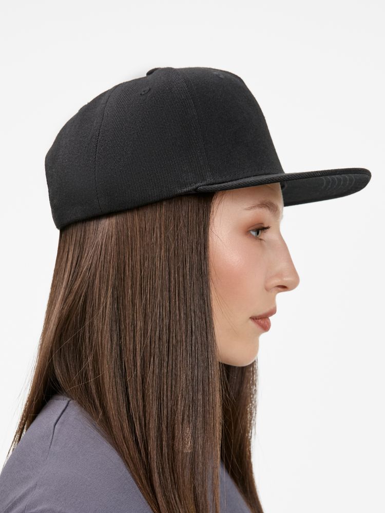 Бейсболка Epicore с прямым козырьком, черная Бейсболка Epicore с прямым козырьком, черная