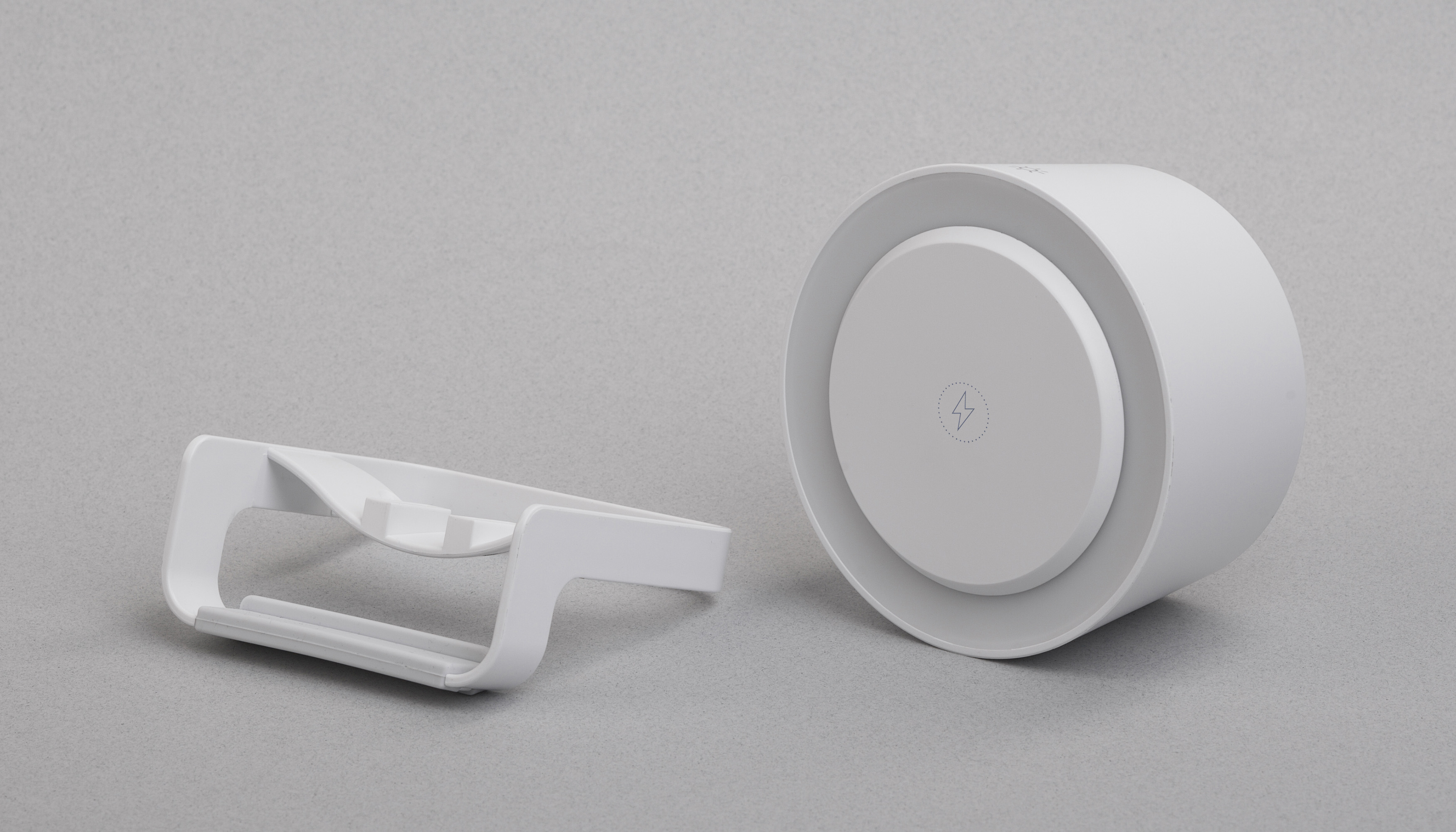 Bluetooth колонка-подставка "Smart Sound" с беспроводным (10W) зарядным устройством и лампой Bluetooth колонка-подставка "Smart Sound" с беспроводным (10W) зарядным устройством и лампой