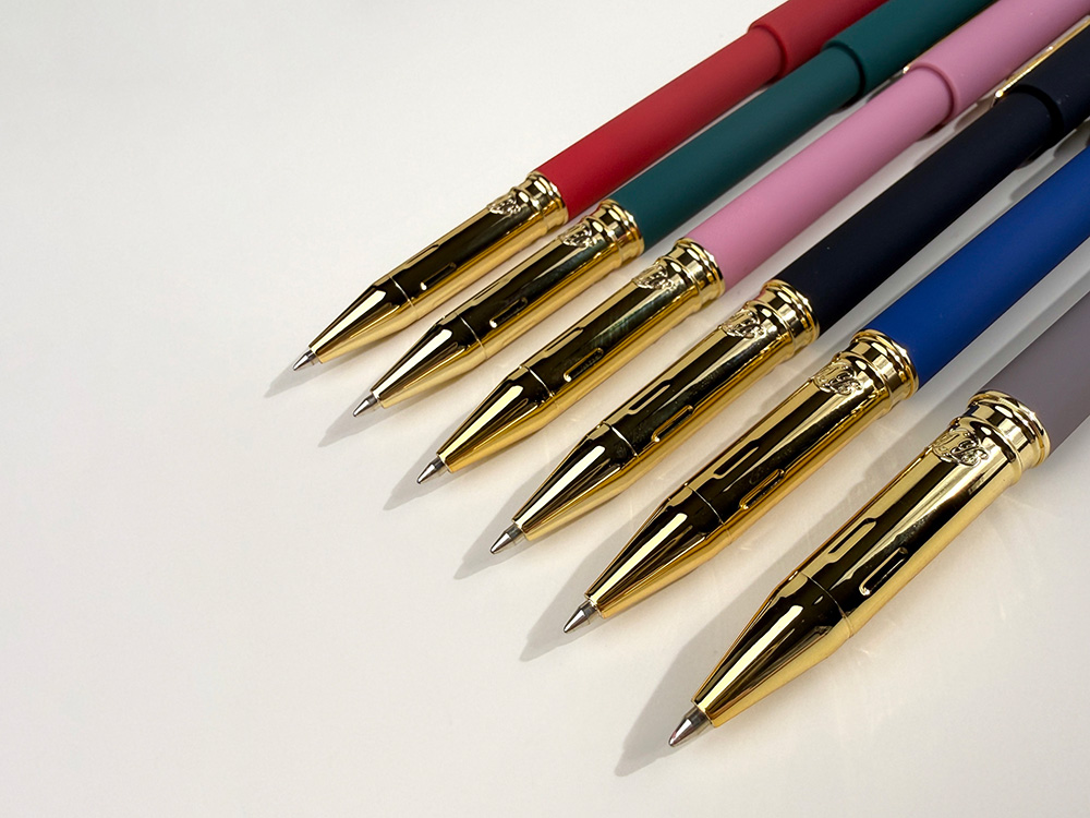 Ручка пластиковая шариковая Parliament, 0,7 мм, синие чернила, серый/золотистый