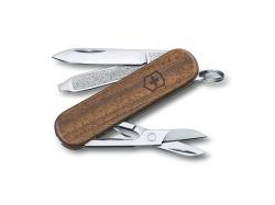 Нож-брелок VICTORINOX Classic SD, 58 мм, 5 функций, деревянная рукоять Нож-брелок VICTORINOX Classic SD, 58 мм, 5 функций, деревянная рукоять